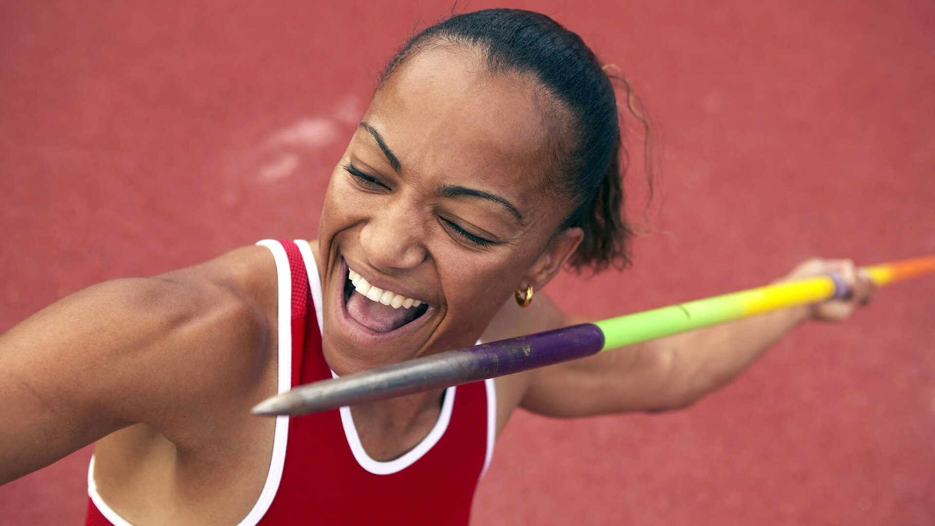 瑞士队在巴黎奥运会比赛中多次通过团队配合得分，瑞士队冠军